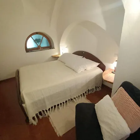House Of The Arches Apartament Colletta
