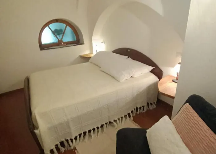 House Of The Arches Apartament Colletta